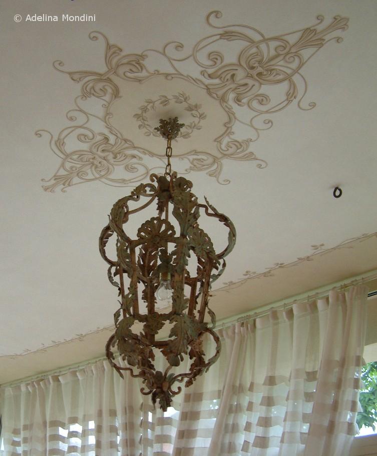 Decorazione dipinta su soffitto