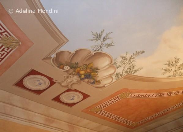 Trompe l'oeil dipinto su soffitto sala da pranzo